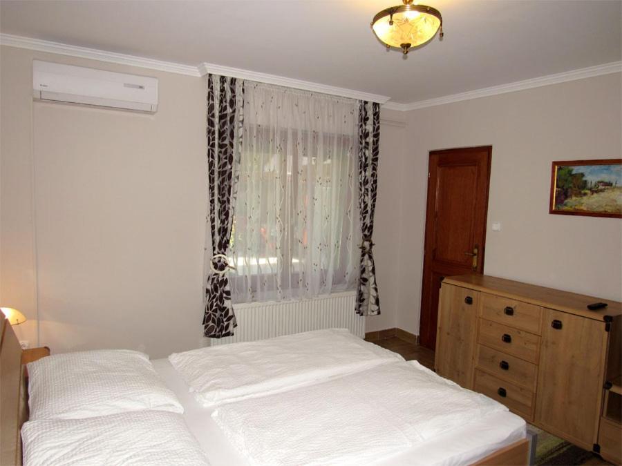 HajdúszoboszlóSzegfu Apartman别墅 外观 照片